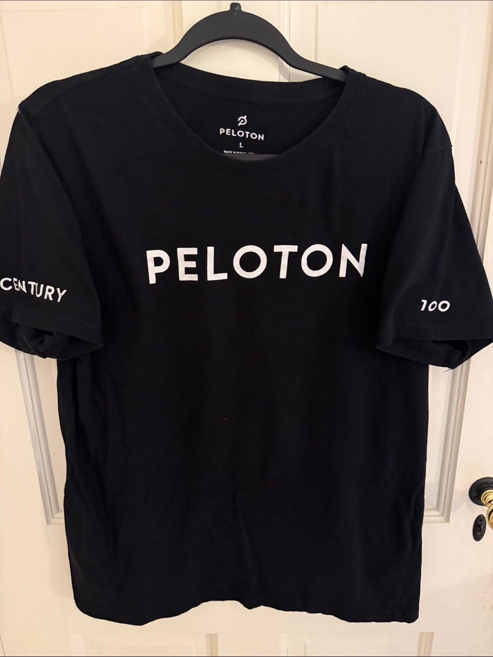 Peloton Black Century Club Vintage Short Sleeve Logo Tee Size M
